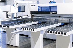 Automated panel saw cutting line